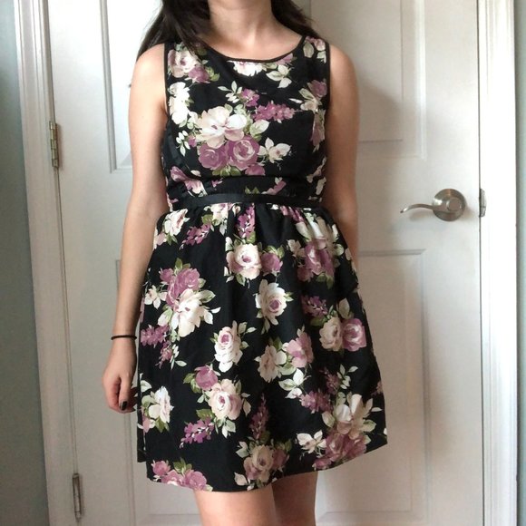 Purple and White Floral Print Dress - Picture 1 of 7